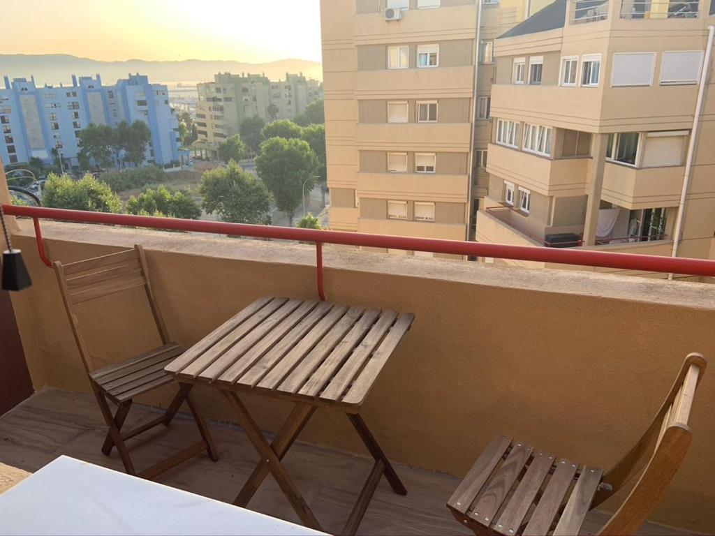 Room In A Shared Apartment Touching The Border :) La Línea de la Concepción エクステリア 写真