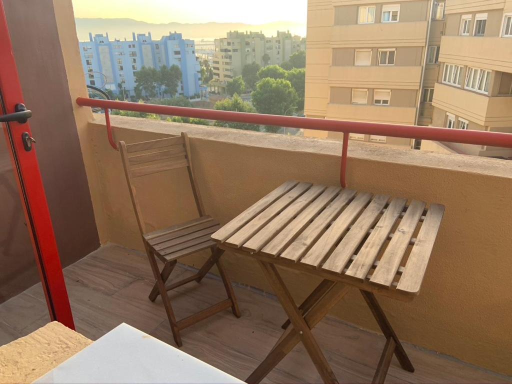 Room In A Shared Apartment Touching The Border :) La Línea de la Concepción エクステリア 写真
