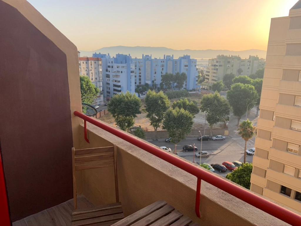 Room In A Shared Apartment Touching The Border :) La Línea de la Concepción エクステリア 写真